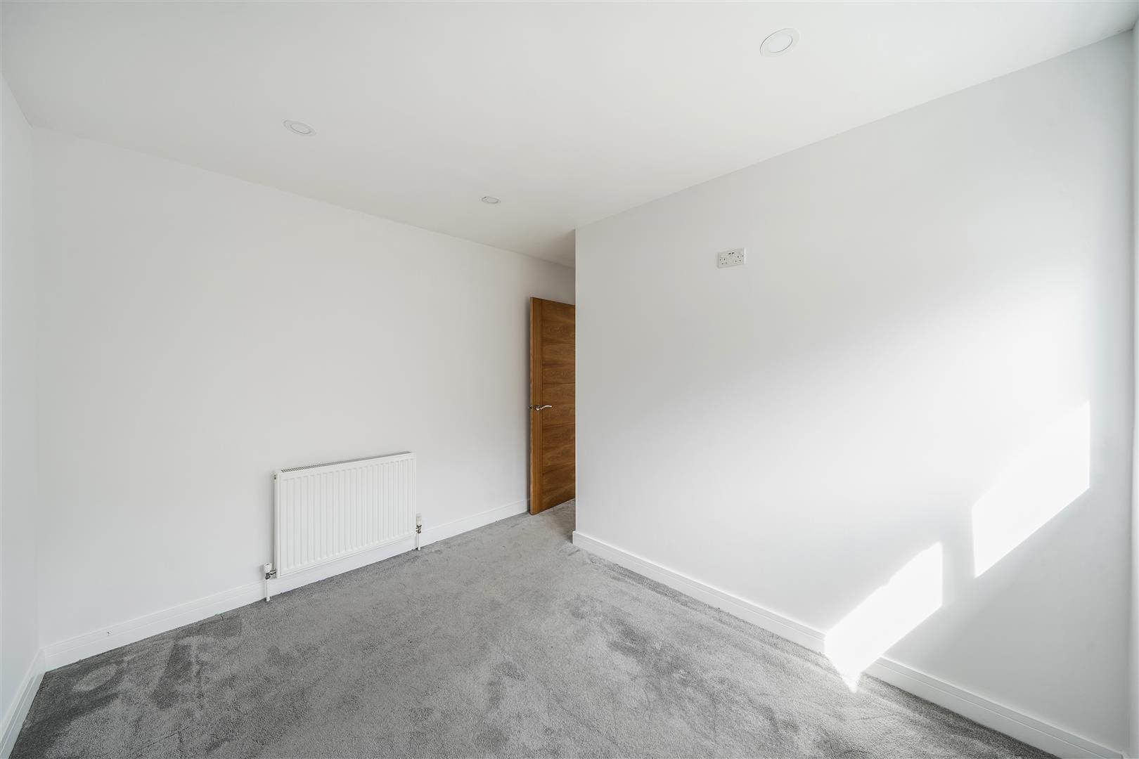 Beaumont Crescent, St. Thomas, Swansea, SA1 8DW